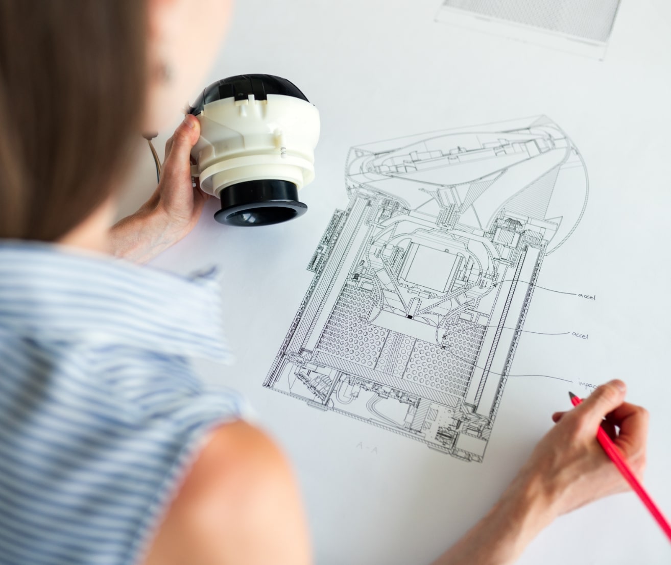 Engineering & Manufacturing